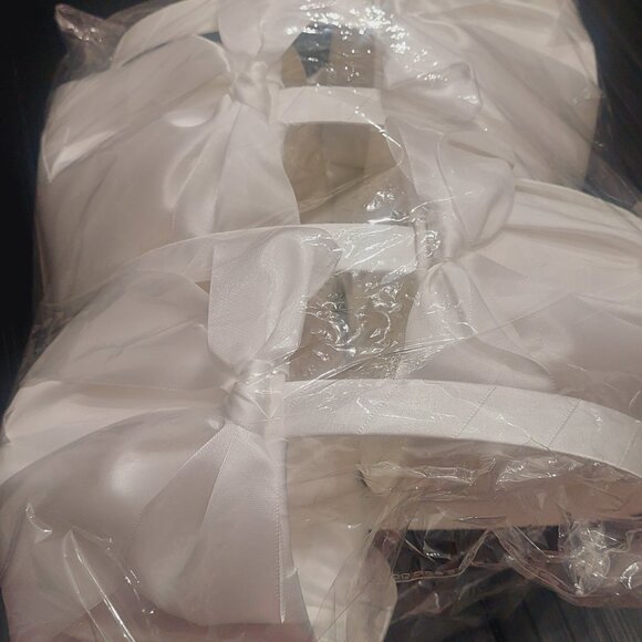 Wedding Girls Flower Baskets - Picture 3 of 3